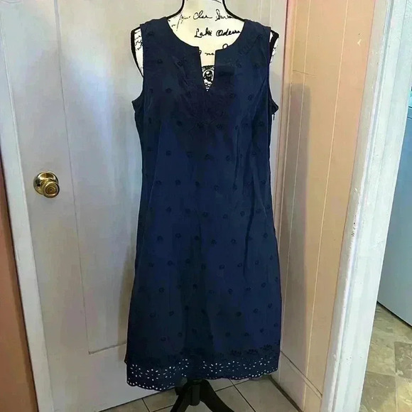 Laura Scott dress - Picture 1 of 8